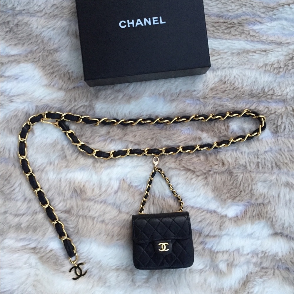 TAKING OFFERS Chanel mini belt flap bag Fanny Pack - Picture 2 of 8